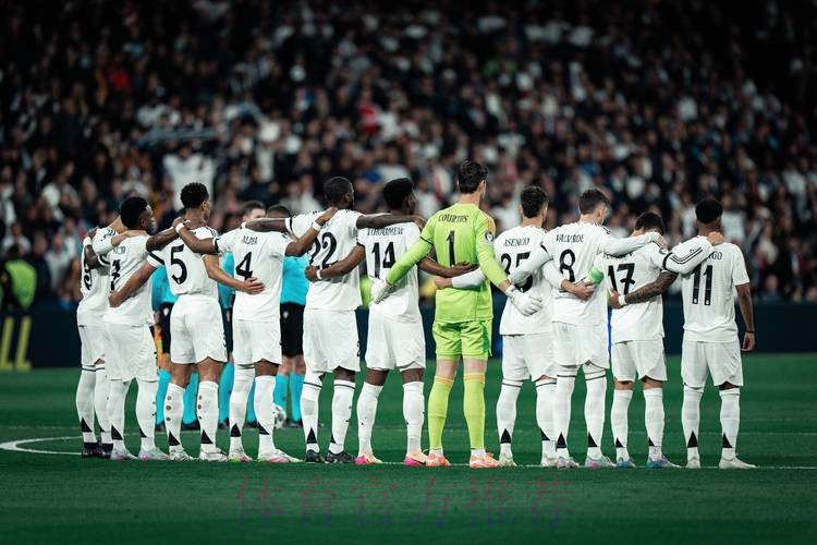 Relevo:皇马内部告诉媒体“我们在走正确道路” Relevo:皇马内部告诉媒体“我们在走正确道路”