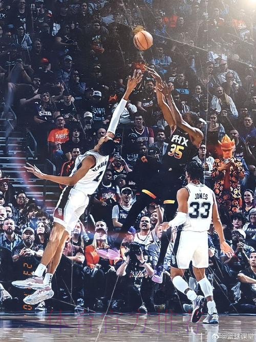 依旧无解！杜兰特反击后仰跳投打成2+1